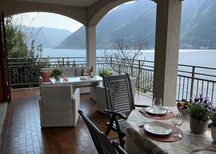 Rosina Veranda Apartment